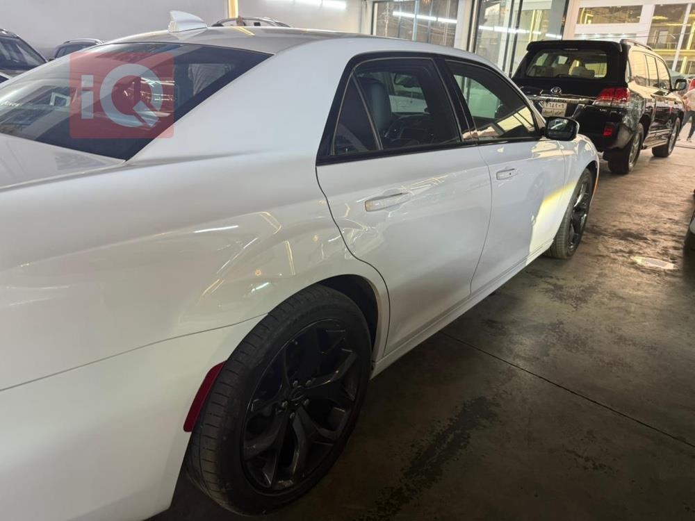 Chrysler 300